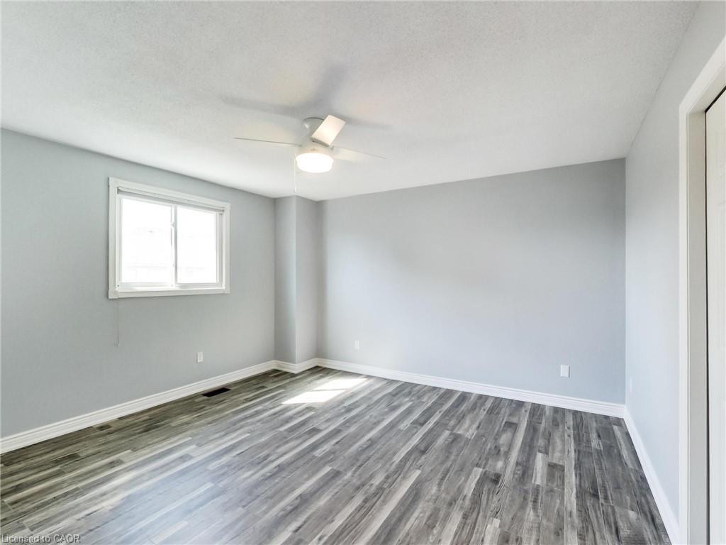 2384 Headon Road Property Photo 30