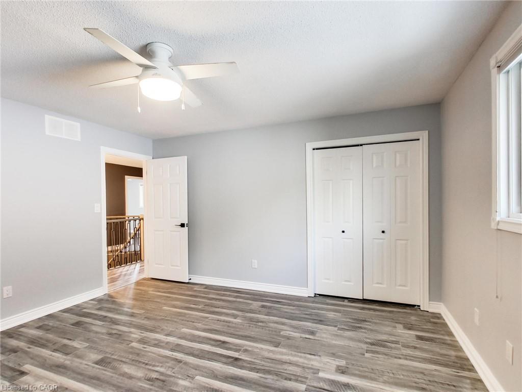 2384 Headon Road Property Photo 33