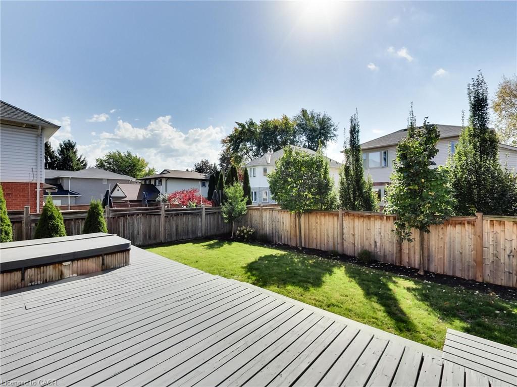 2384 Headon Road Property Photo 43