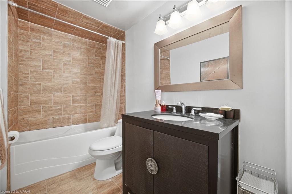 78-3079 Fifth Line W Property Photo 15