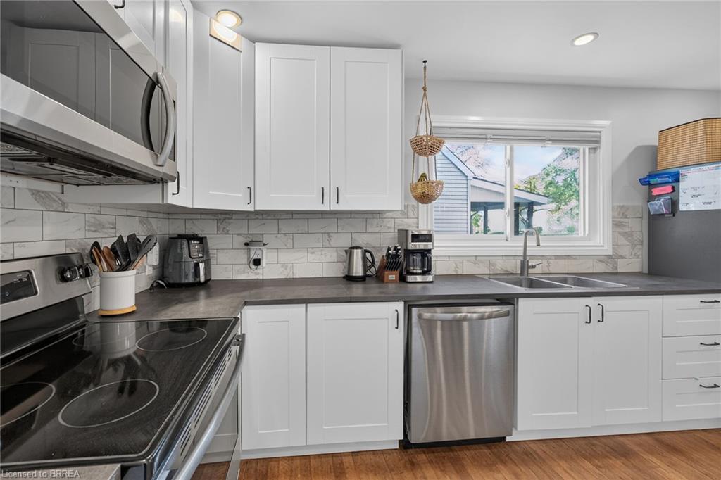 112 Wilkes Street Property Photo 12