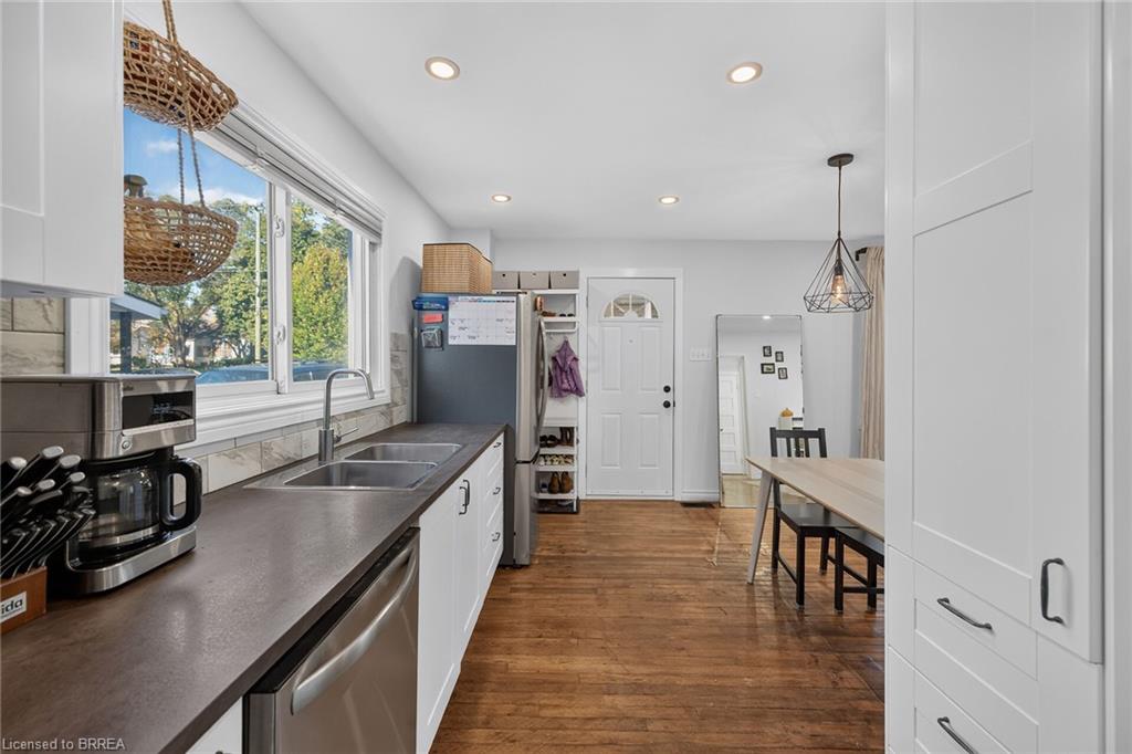 112 Wilkes Street Property Photo 13