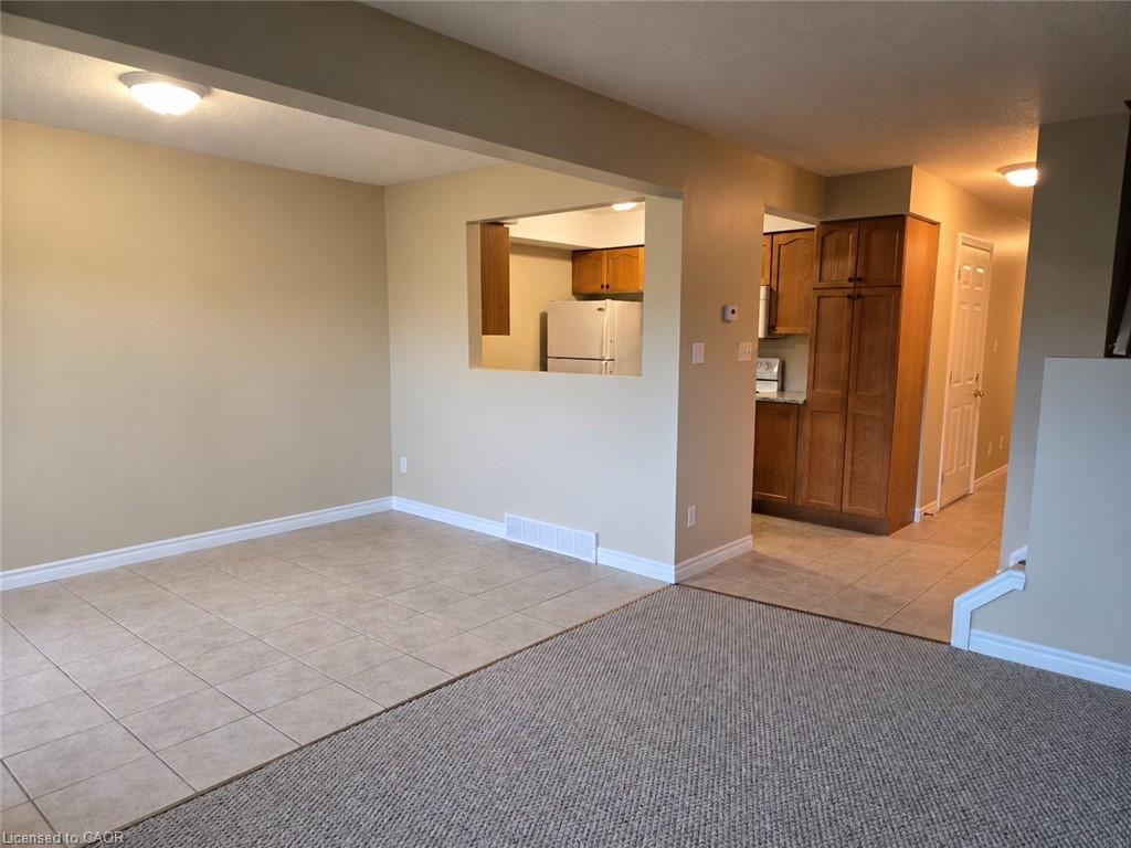 16-120 Dudhope Avenue Property Photo 3
