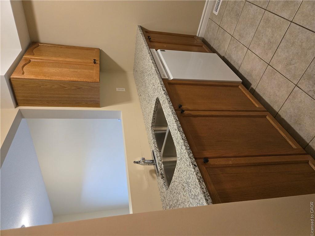 16-120 Dudhope Avenue Property Photo 5