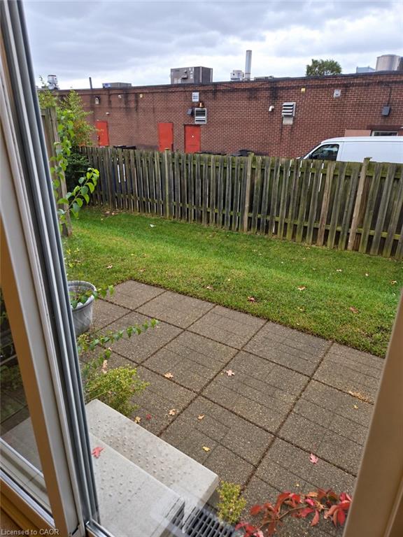 16-120 Dudhope Avenue Property Photo 9