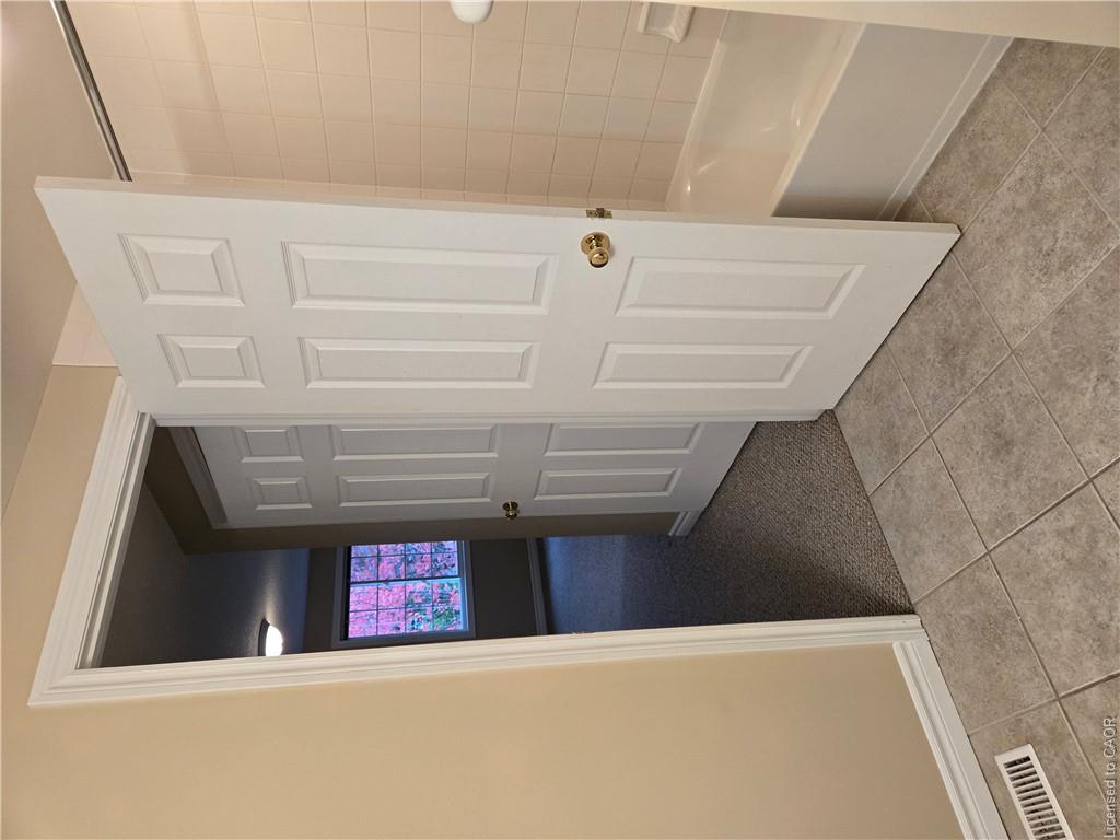 16-120 Dudhope Avenue Property Photo 16