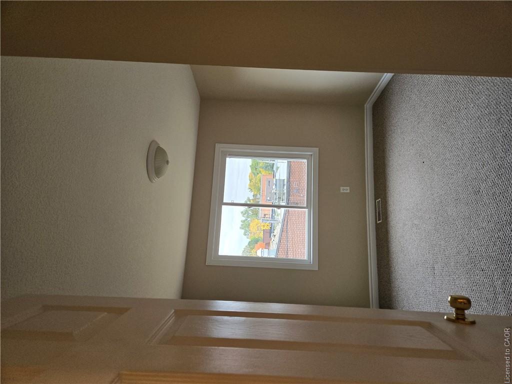 16-120 Dudhope Avenue Property Photo 17