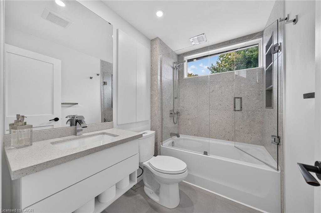 271 Julian Avenue Property Photo 16