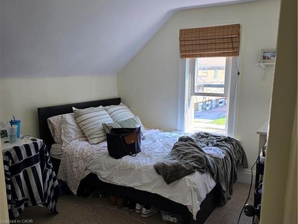 10 Marshall Street Property Photo 6