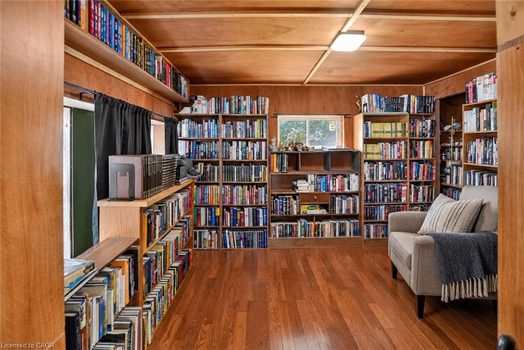 4418 Tufford Road Property Photo 11