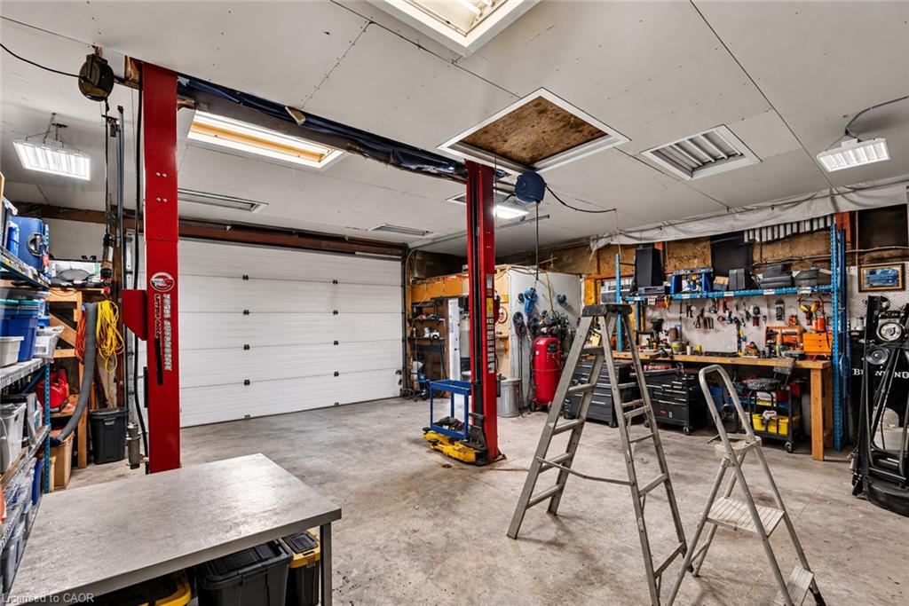 4418 Tufford Road Property Photo 16