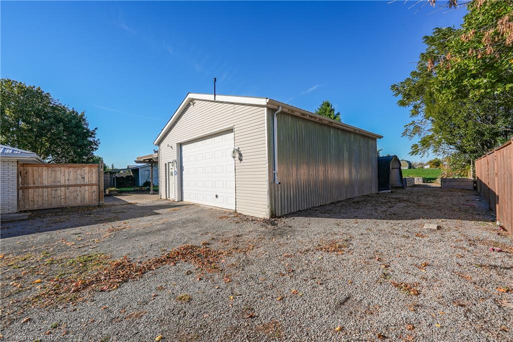 4418 Tufford Road Property Photo 17