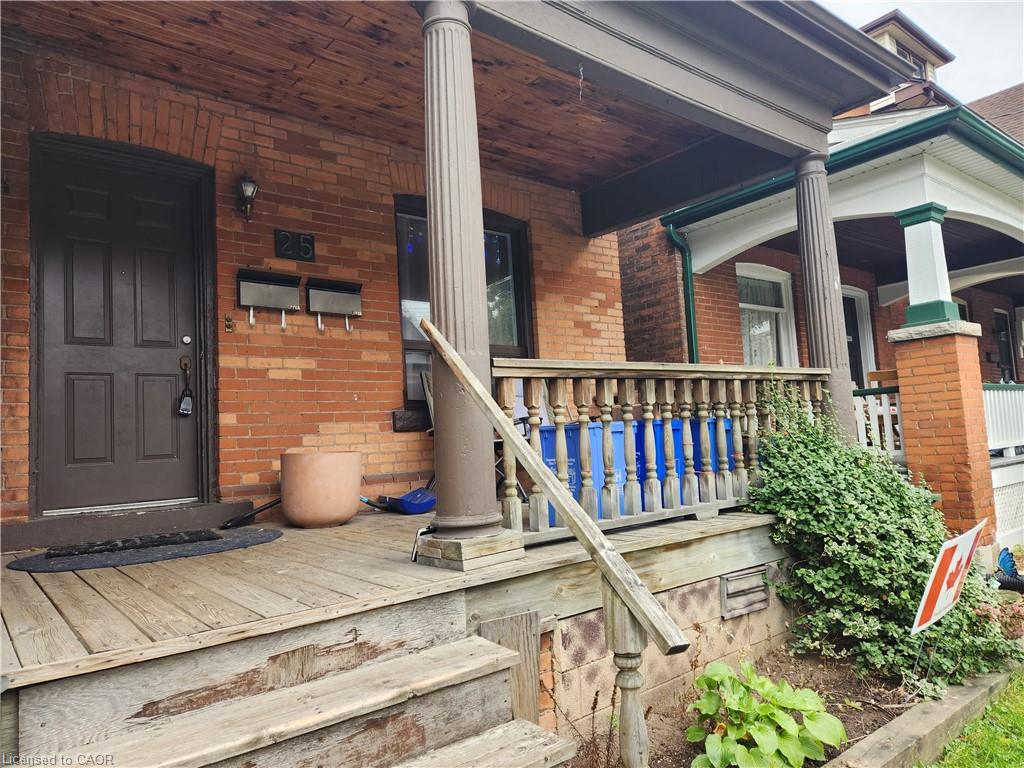 25 Gladstone Avenue Property Photo 2