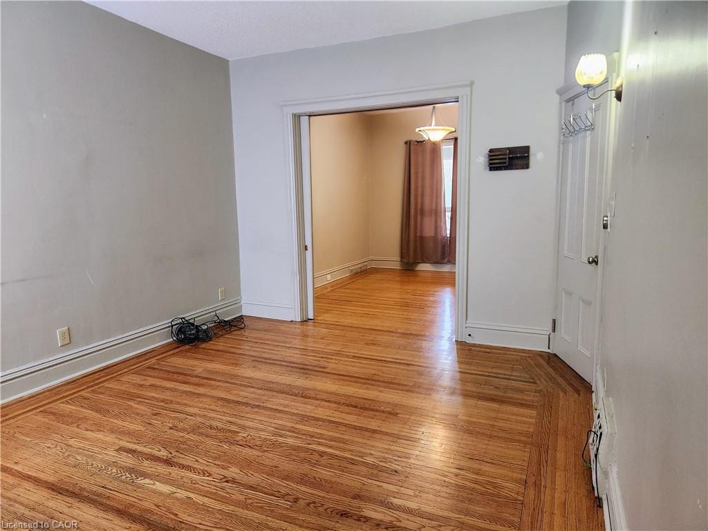 25 Gladstone Avenue Property Photo 3
