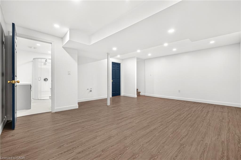 15-468 Doon South Drive Property Photo 16