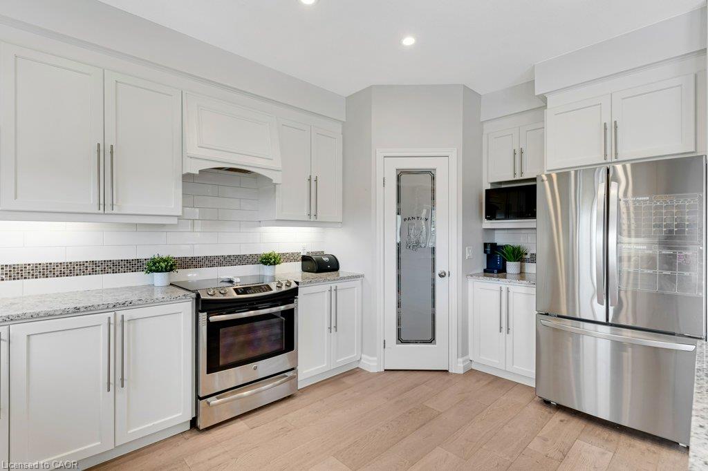 27 Irongate Drive Property Photo 16