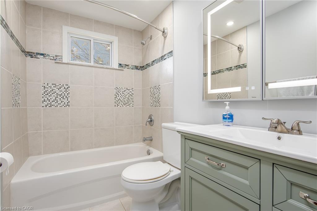 530 Parkview Crescent Property Photo 30