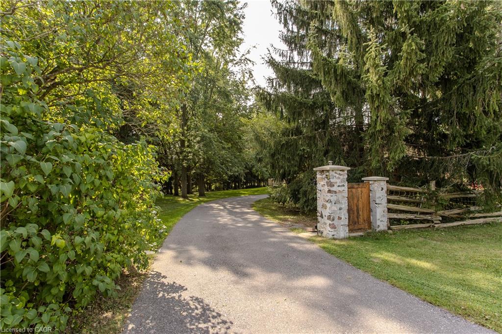 1944 4th Conc Road W Property Photo 2