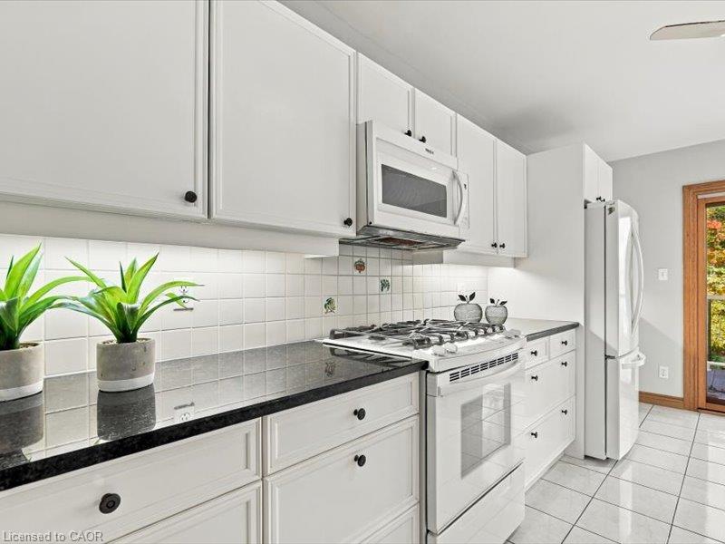 36 Maple Hill Drive Property Photo 20