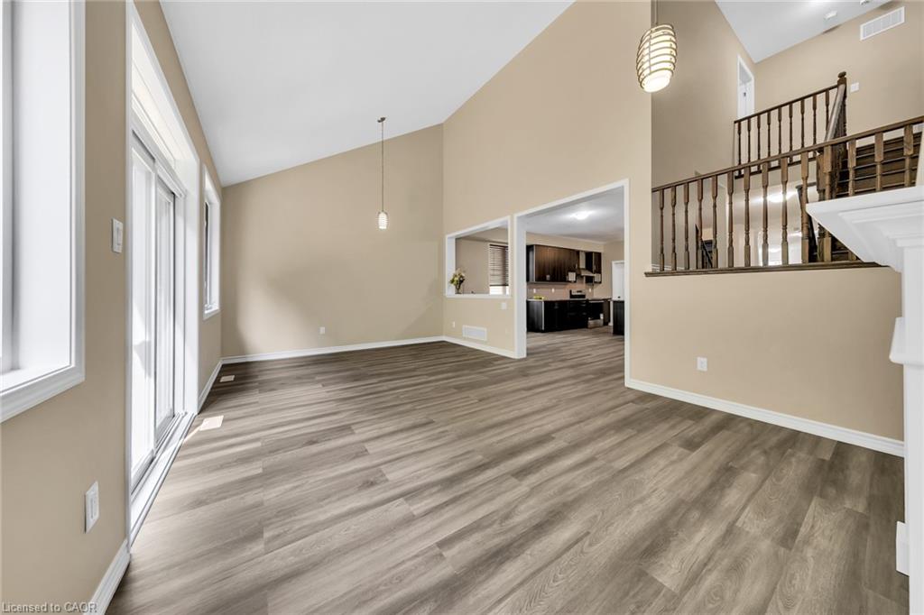 8541 Sweet Chestnut Drive Property Photo 18