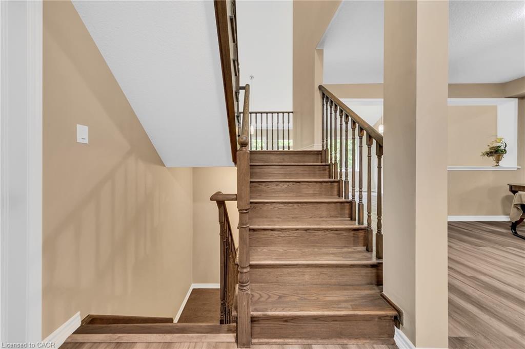 8541 Sweet Chestnut Drive Property Photo 21