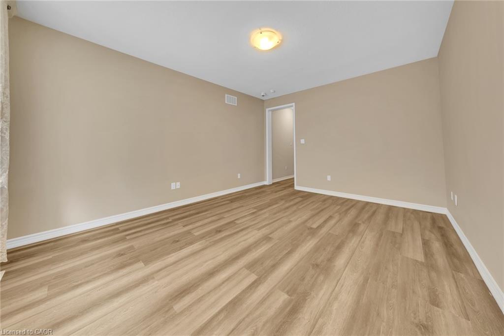 8541 Sweet Chestnut Drive Property Photo 22