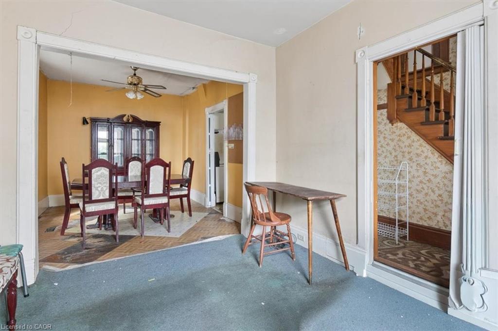 427 Duke Street W Property Photo 13