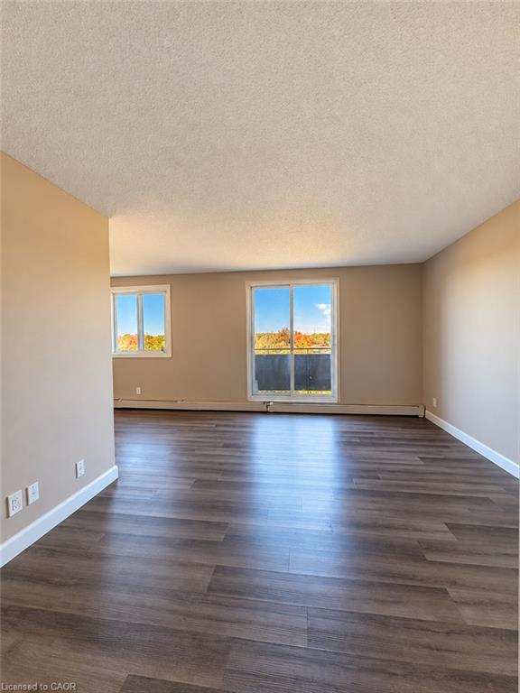 507-183 Lisgar Avenue Property Photo 2