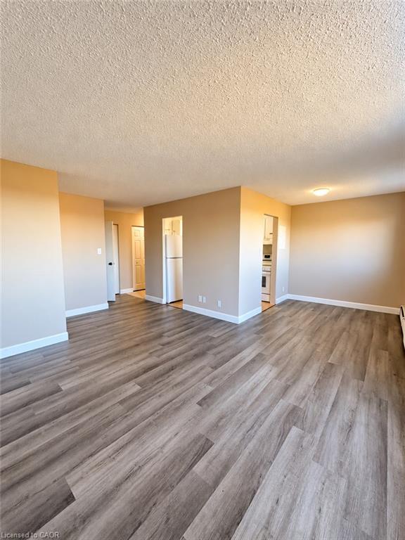 507-183 Lisgar Avenue Property Photo 4