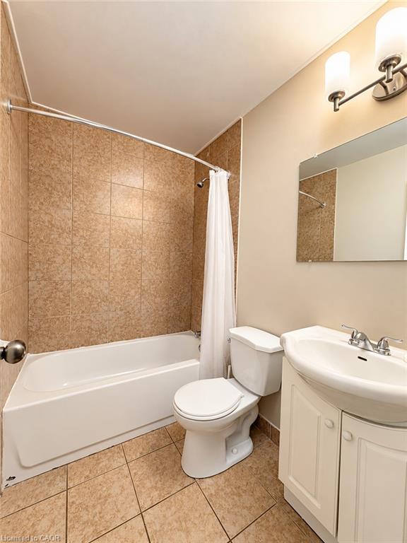 507-183 Lisgar Avenue Property Photo 12