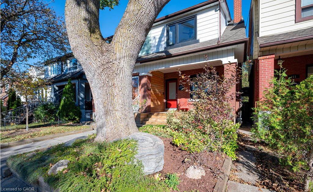 213 Boon Avenue Property Photo 1