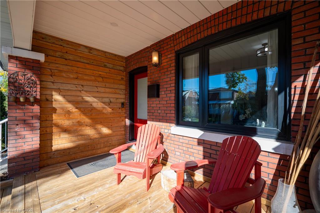 213 Boon Avenue Property Photo 4