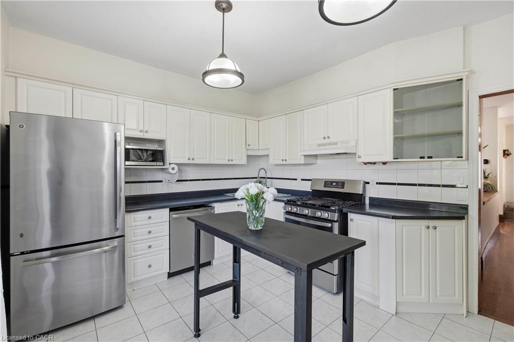 213 Boon Avenue Property Photo 14