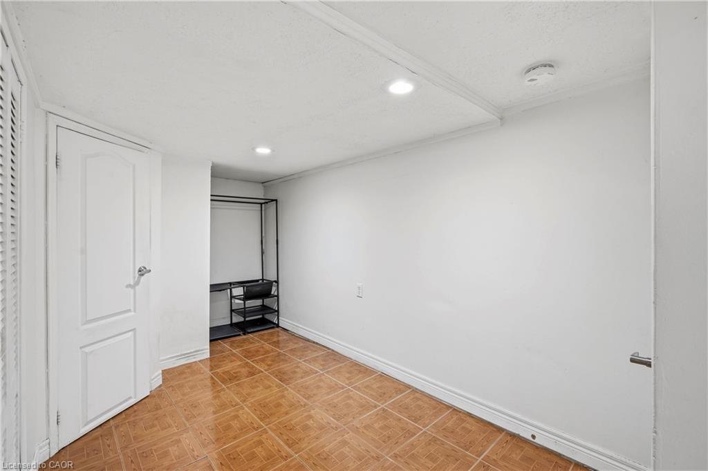 213 Boon Avenue Property Photo 35
