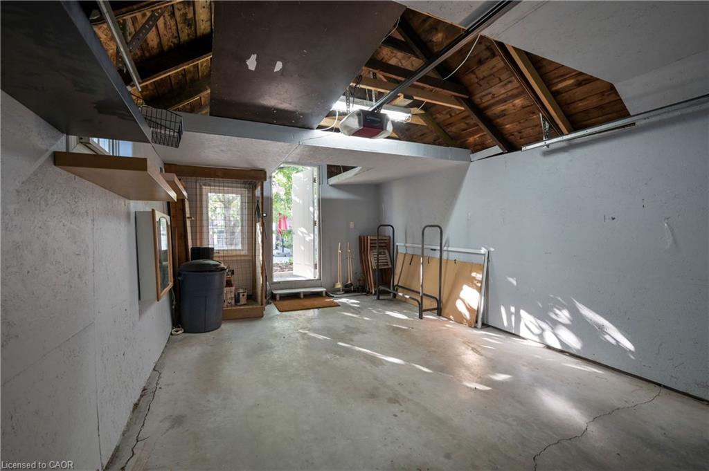 213 Boon Avenue Property Photo 38