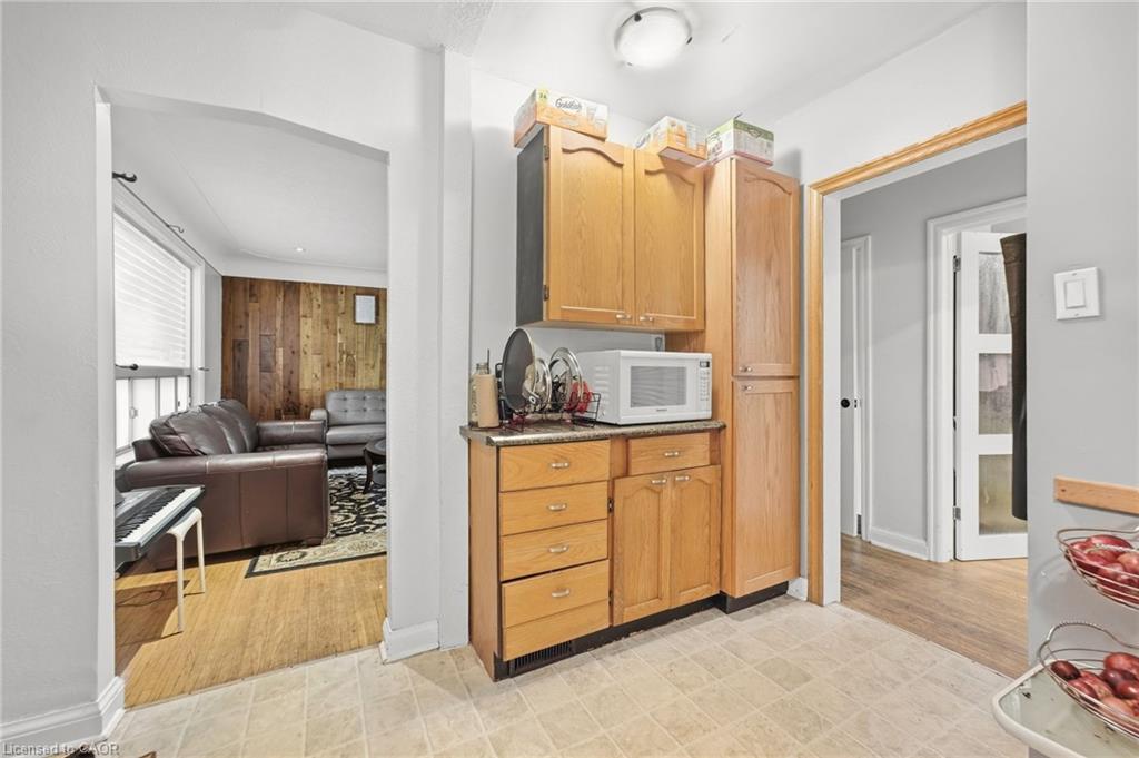 408 Sanatorium Road Property Photo 9