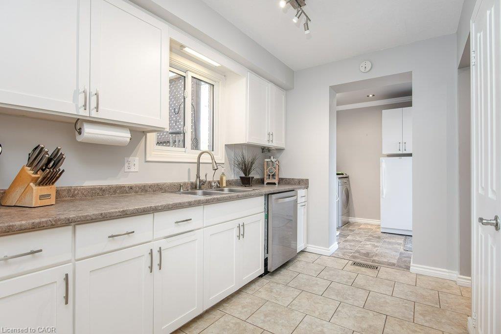 169 Schweitzer Street Property Photo 11