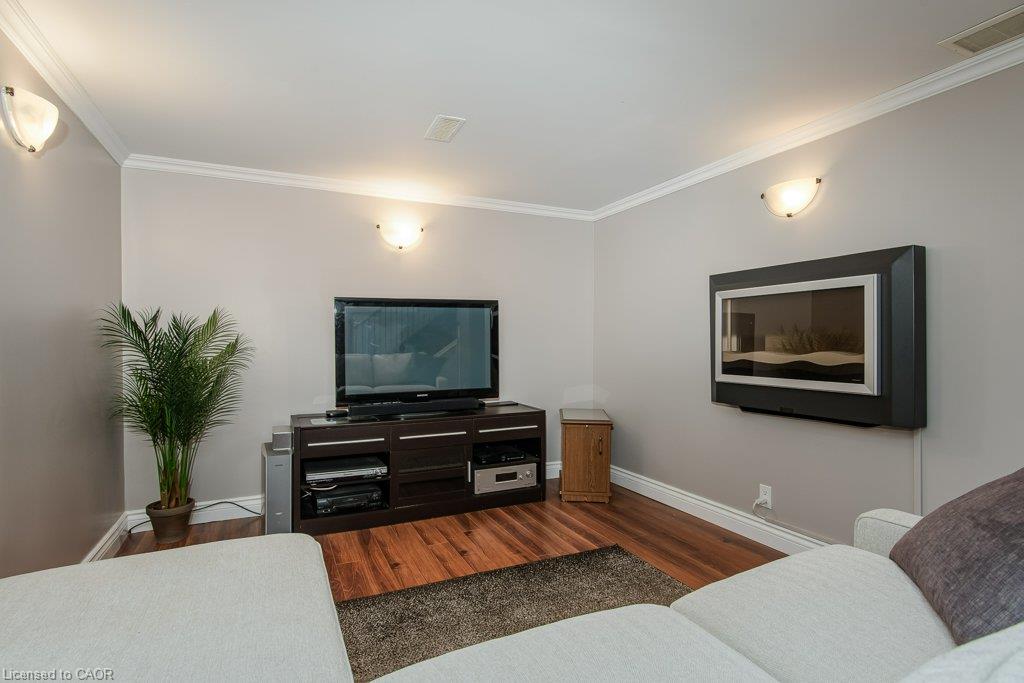169 Schweitzer Street Property Photo 24
