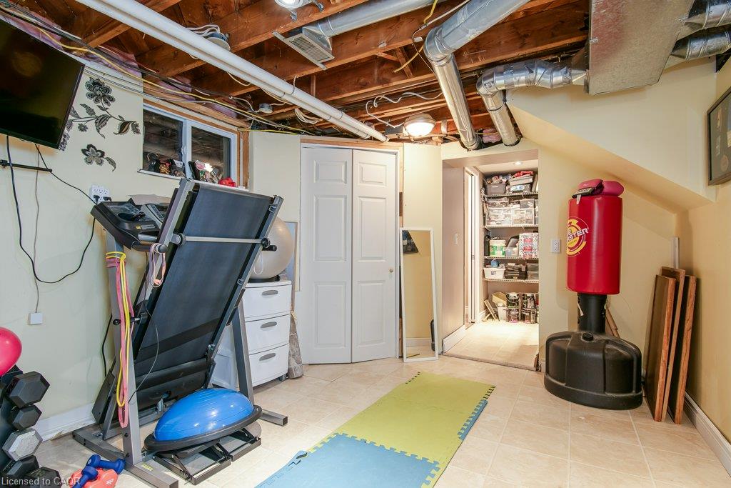 169 Schweitzer Street Property Photo 28
