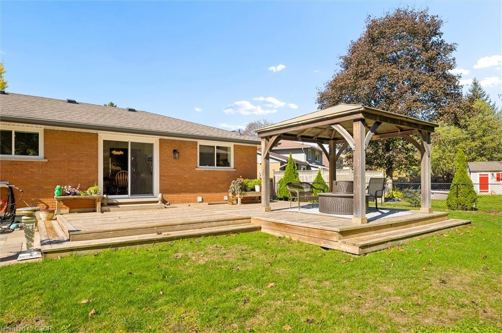 18 Evelyn Crescent Property Photo 27