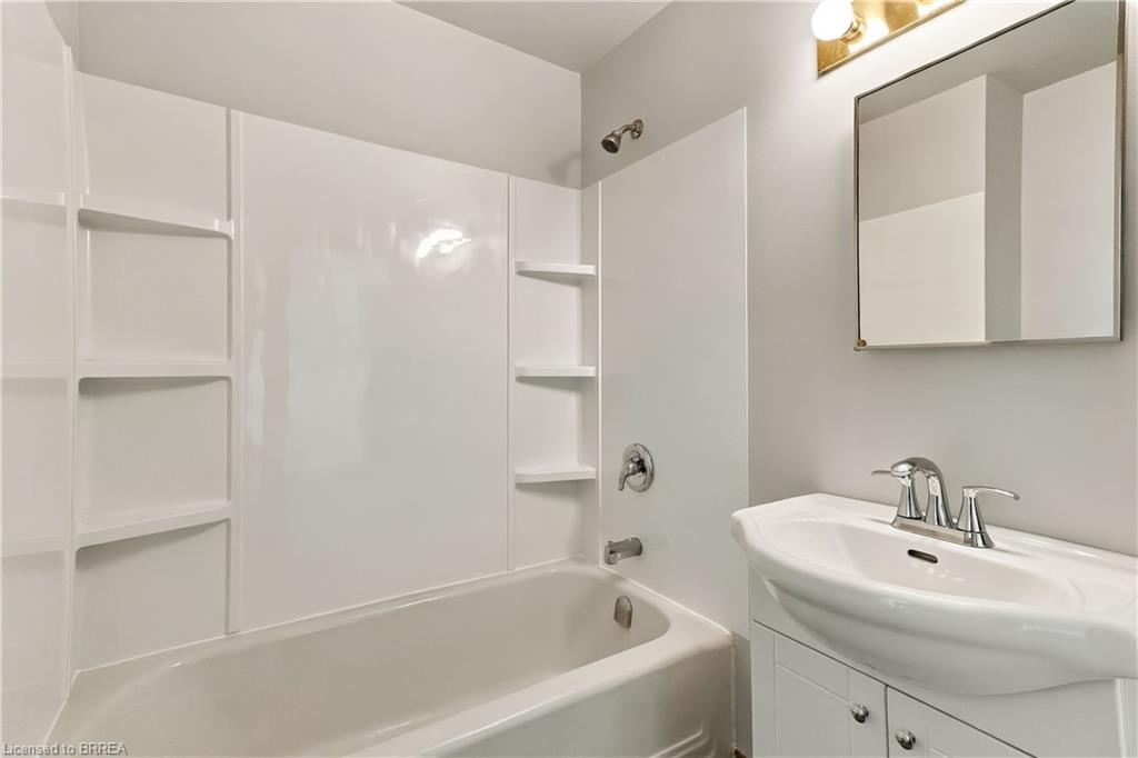 139 Grand River Avenue Property Photo 8