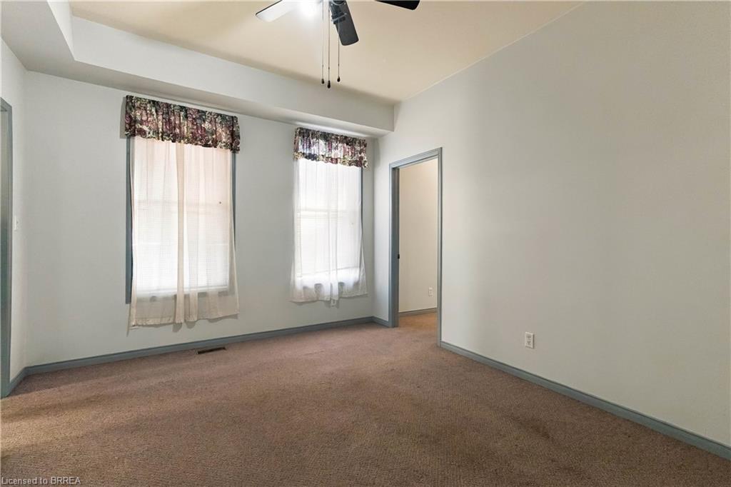 139 Grand River Avenue Property Photo 11