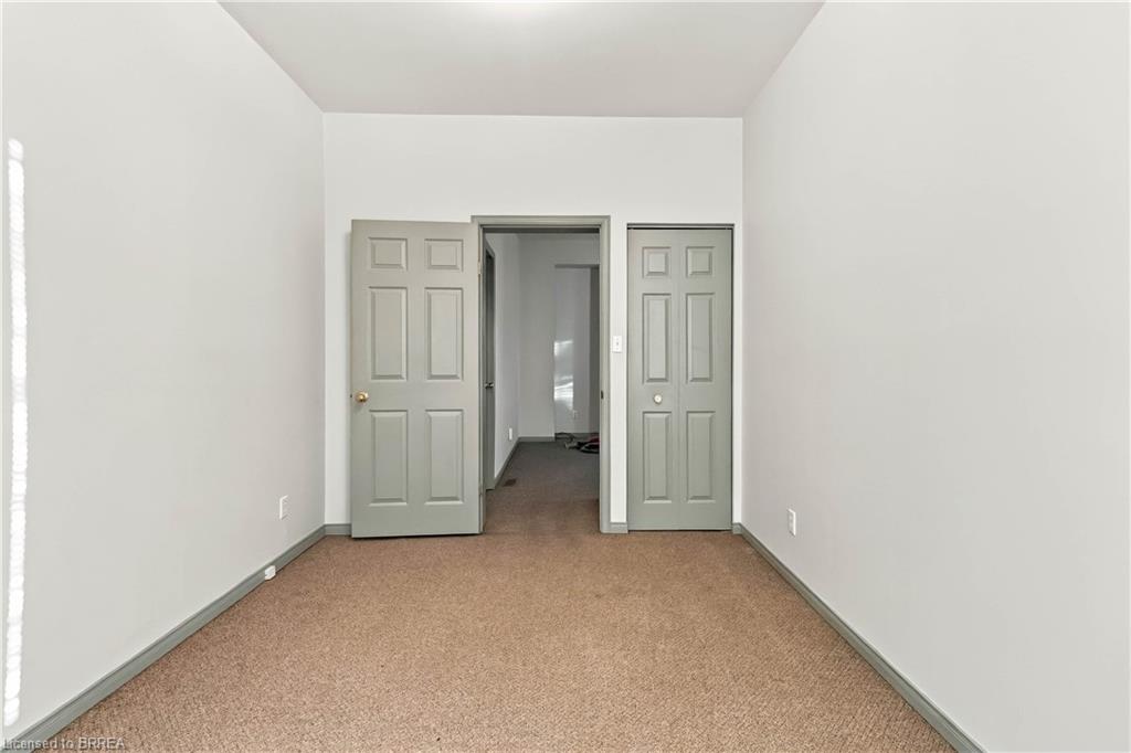 139 Grand River Avenue Property Photo 13
