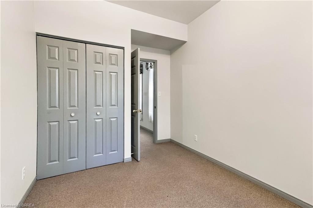139 Grand River Avenue Property Photo 14