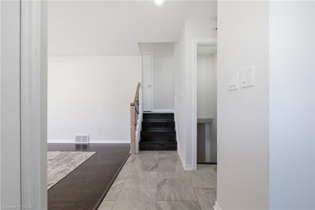 90 June Street Property Photo 6