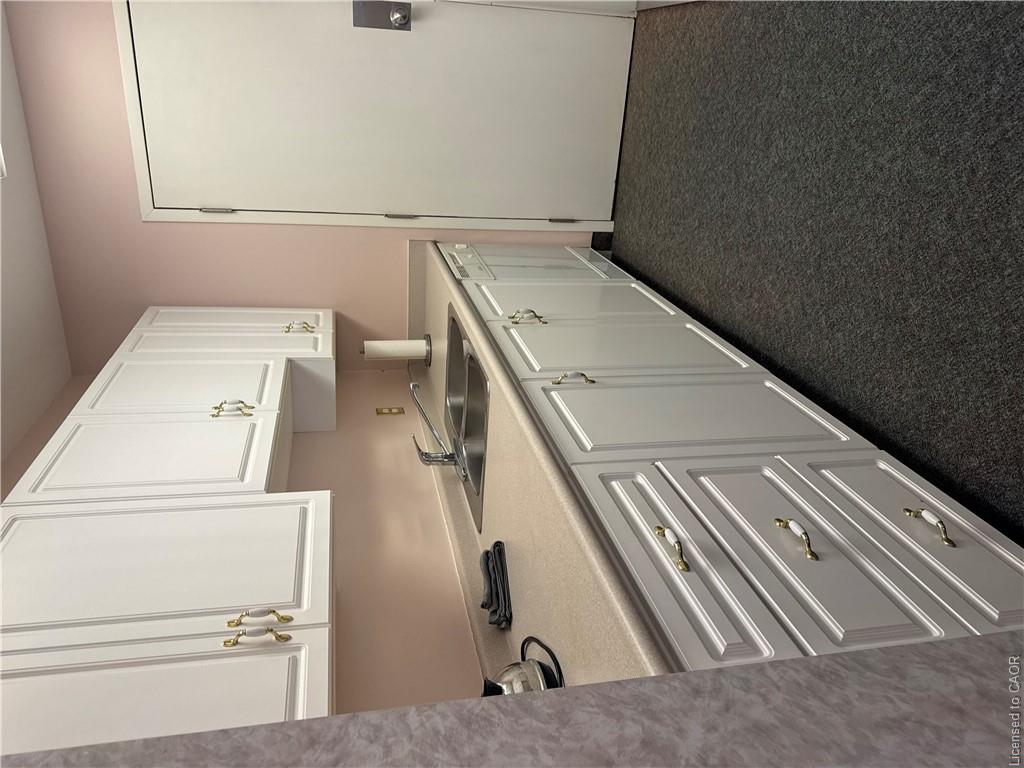 102-405 Erb Street W Property Photo 16