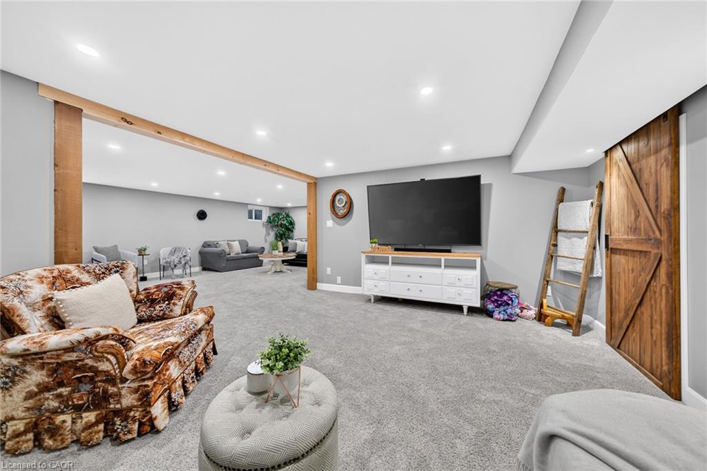 225 Maccrae Drive Property Photo 34