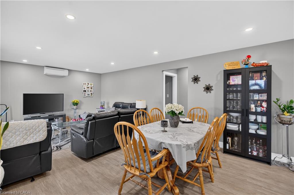 841 Tenth Avenue Property Photo 7