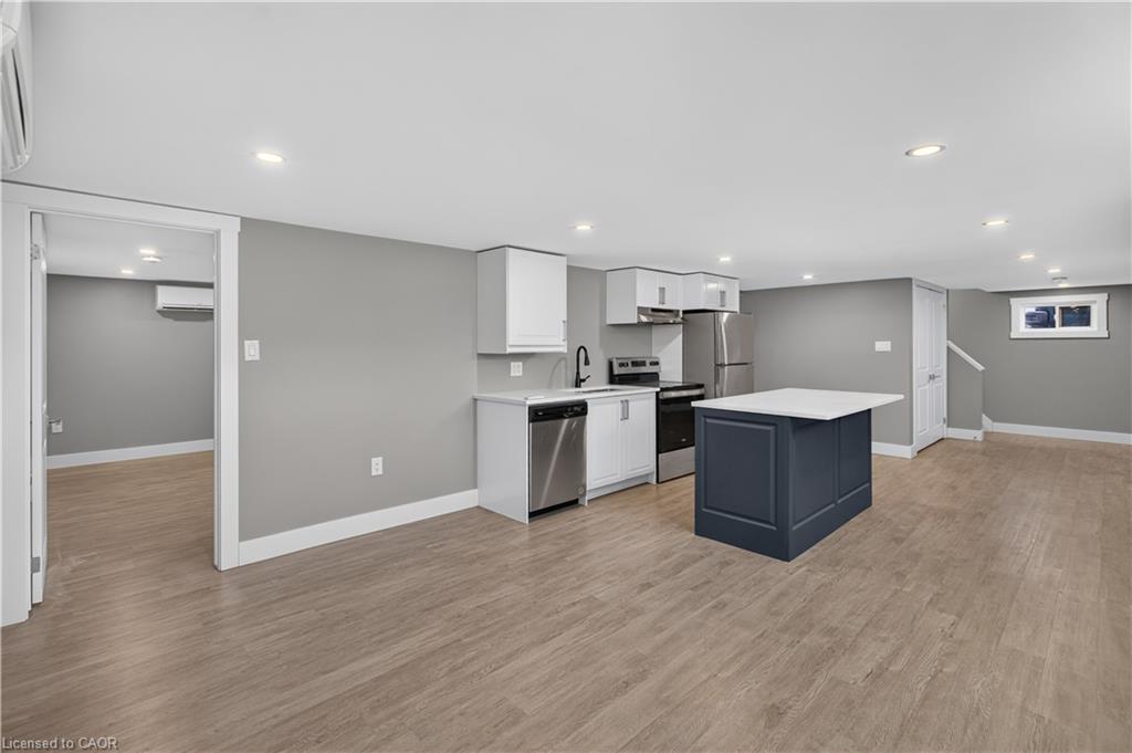 841 Tenth Avenue Property Photo 27
