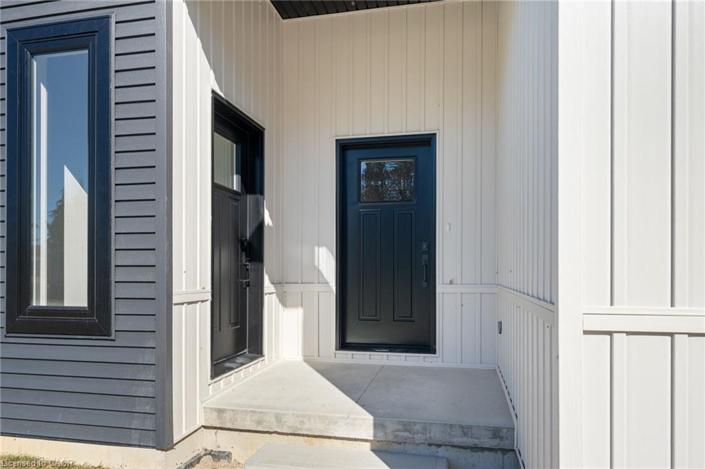 2-155 Davis Street Property Photo 3